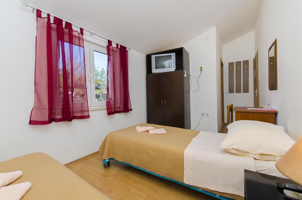 Rooms Marijana Caporice Экстерьер фото